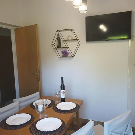 Lejlighed Family-friendly With Swimming Pool Kampor, Rab - 16865 *