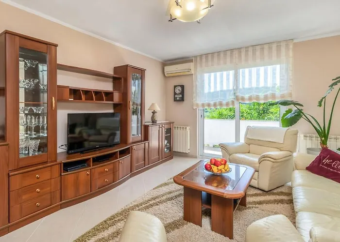 Family-friendly With Swimming Pool Kampor, Rab - 16865 Apartment Kampor