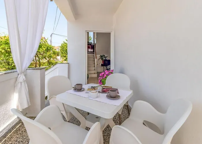 Family-friendly With Swimming Pool Kampor, Rab - 16865 *