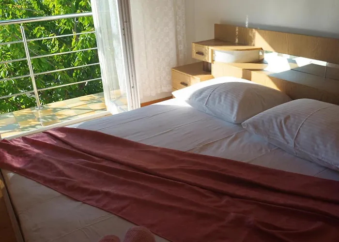 Apartment Family-friendly With Swimming Pool Kampor, Rab - 16865 *